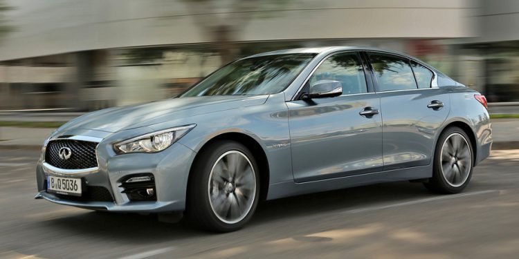 На мотор-шоу в Чэнду дебютировал удлинённый Infiniti Q50