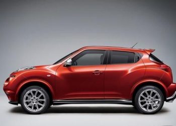 Infiniti порадовала официальными снимками модели ESQ