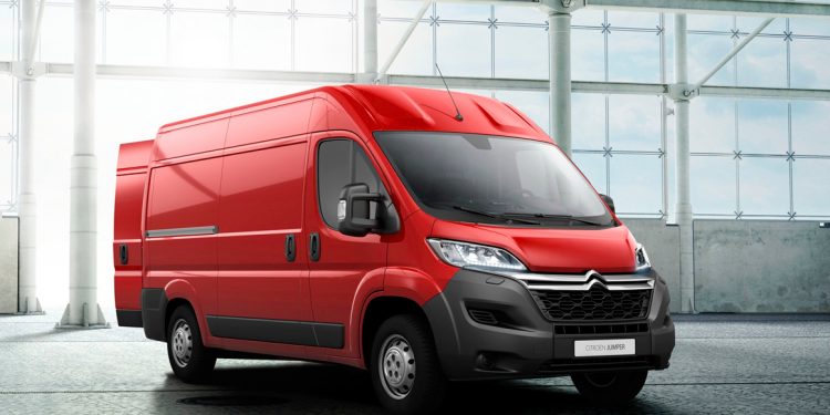 Новый Jumper от Citroen появится на рынке уже в следующем месяце