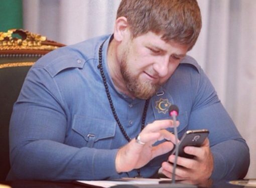 Все обеспокоены пропажей телефона Кадырова