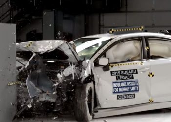 Новая Subaru Legacy отличилась на краш-тесте