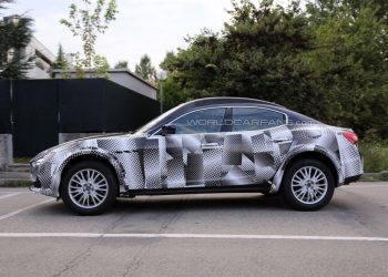 Фотошпионам удалось заснять Maserati Levante во время первых тестов