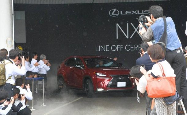 В Японии стартовало производство нового Lexus NX