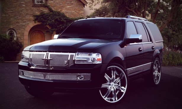 Преемник Lincoln Navigator появится на рынке через два года