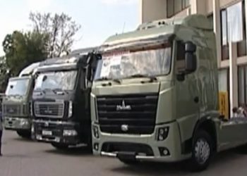 В честь юбилея МАЗ представил новую модель тягача