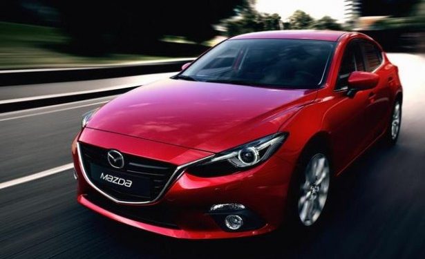 В Mazda впервые рассказали немного о новом Axela