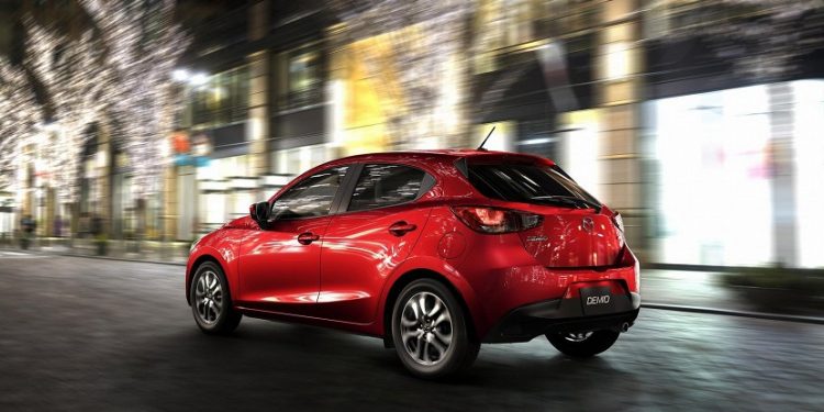Хэтчбек Mazda 2 может выйти в новой модификации