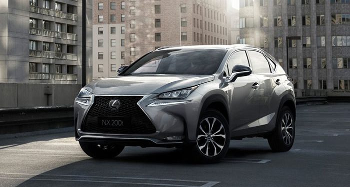 В Lexus рассекретили цены на кроссовер NX