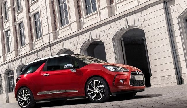 В Citroen озвучили стоимость нового хэтчбэка DS3