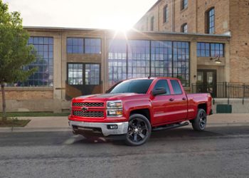 Дебютировала спецверсия пикапа Silverado от Chevrolet