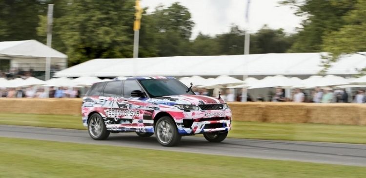 Выяснилось когда будет представлен серийный кроссовер Sport SVR от Range Rover
