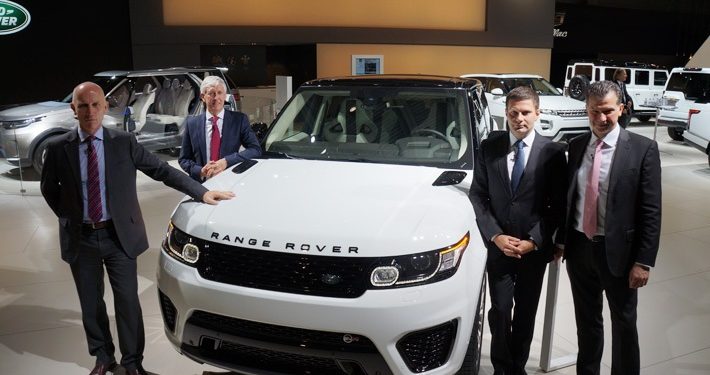 На ММАС дебютировал заряженный Range Rover SVR