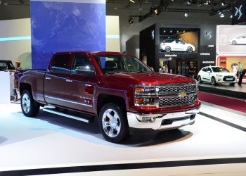 На российском рынке может появиться пикап Silverado от Chevrolet