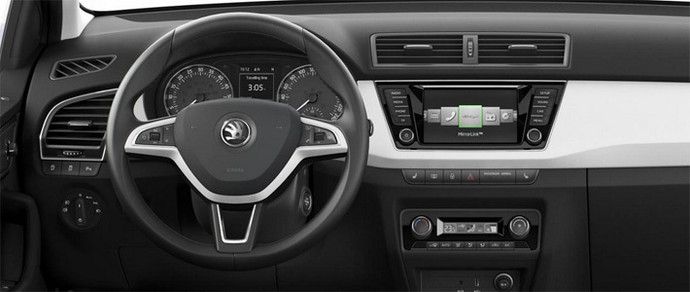 В Skoda впервые показали интерьер последней Fabia