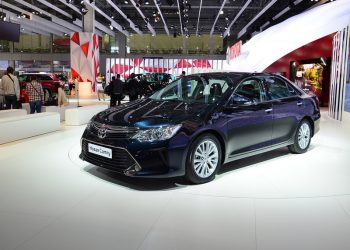 Toyota планирует расширить аудиторию обновлённого седана Camry