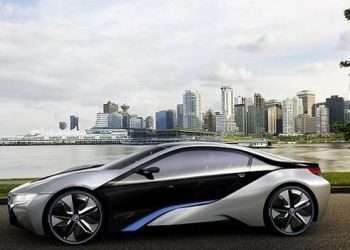 К своему юбилею BMW порадует новым i9