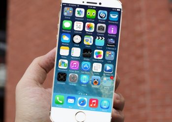 Продажи iPhone 6 стартую позже в связи с проблемой дисплеев