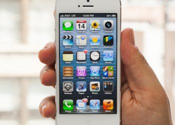 Обнаружена уязвимость iPhone, из-за которой владельцы могут потерять серьезную сумму денег