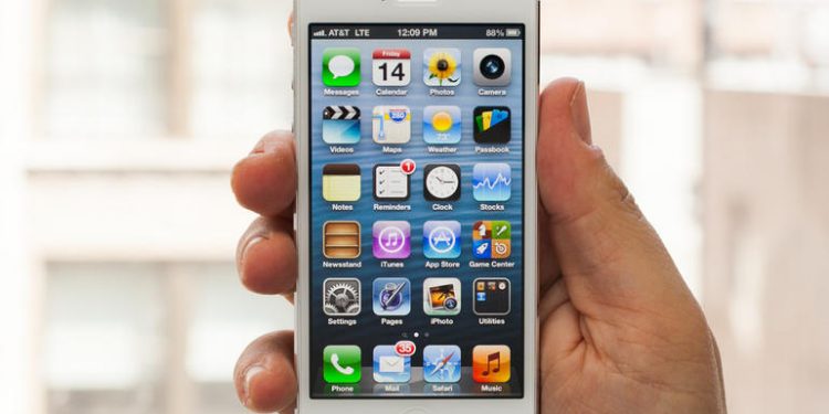 Обнаружена уязвимость iPhone, из-за которой владельцы могут потерять серьезную сумму денег