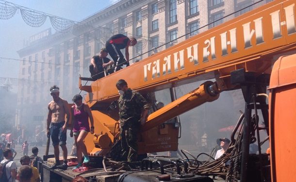 МВД сообщает о пострадавших правоохранителях во время беспорядков на Майдане