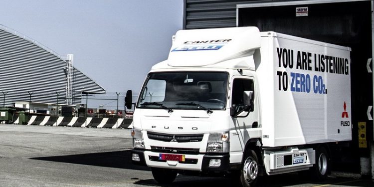 Грузовик Canter от Mitsubishi теперь будет работать на водороде