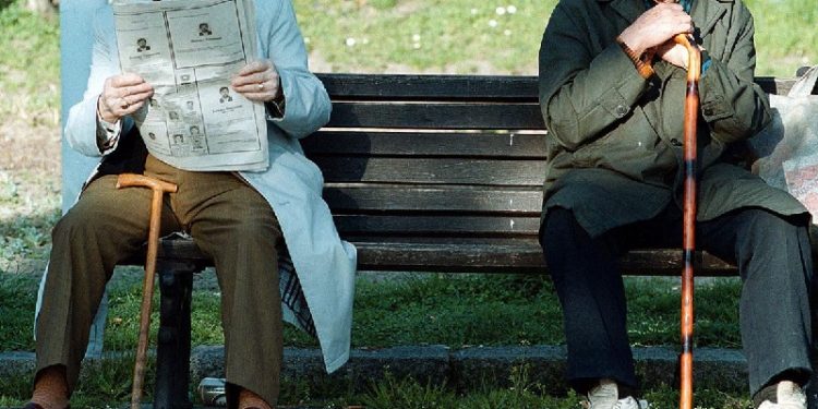 Учёные доказали, что выход мужчины на пенсию вредит его жене
