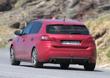 Peugeot 308 GTi вышел на финальный этап испытаний