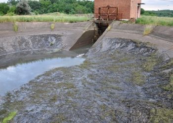 В Донецке два района остались без водоснабжения