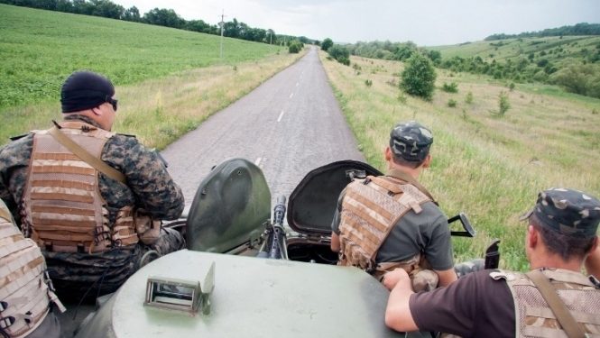 Кольцо вокруг Донецка сжимается, террористы в панике