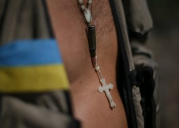 Еще 10 военных освобождено из плена, – Порошенко