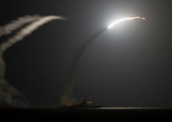 США снова начали использовать авиацию против Сирии