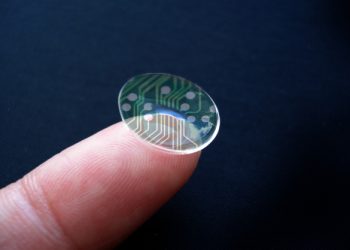 Ученые разработали контактные линзы с LCD дисплеем