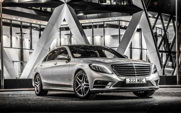 В Mercedes-Benz объявили стоимость своего нового флагманского седана S-Class