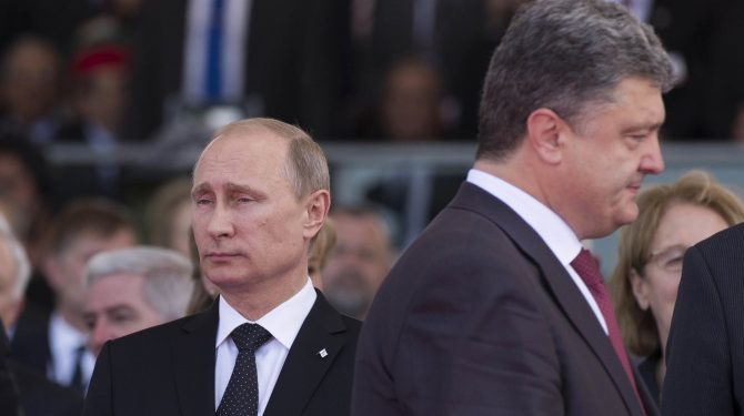 Договоренности между Путиным и Порошенко о прекращении огня на Донбассе быть не может, – Песков