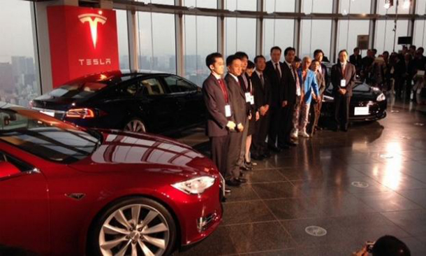 Toyota и Tesla совместно работают над секретной моделью