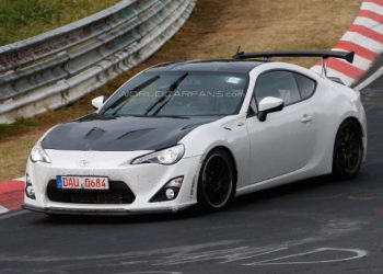 Toyota начала тестировать «заряженное» купе GT86