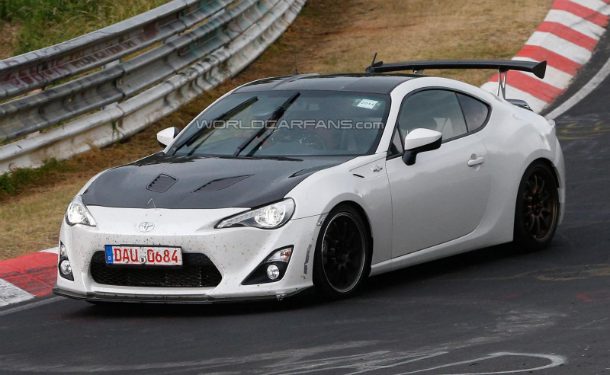 Toyota начала тестировать «заряженное» купе GT86