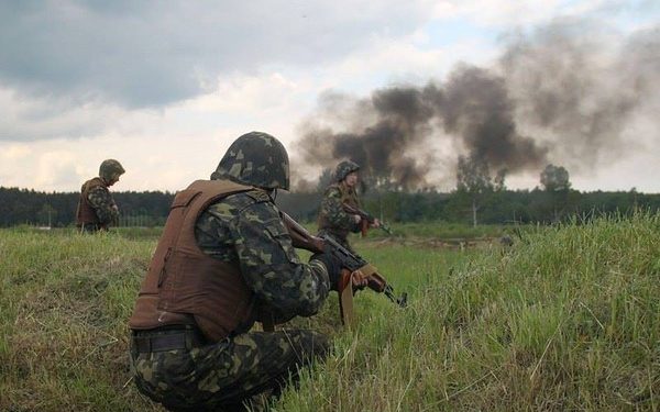 Террористы провели сильнейшую атаку на Донецкий аэропорт