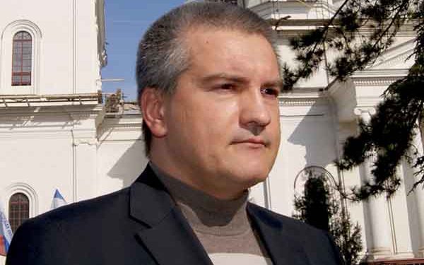 Аксенов позвал крымских татар на выборы, назначены на 14 сентября