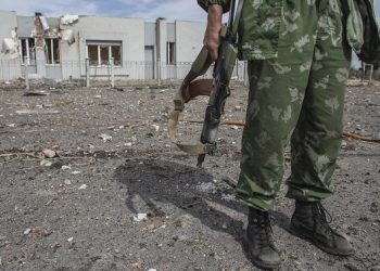В Гранитном на Донеччине боевики обстреляли школу
