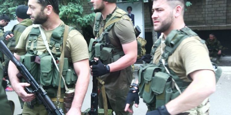 В Донецке орудует батальон «Чечен», боевики грабят людей и мародерствуют