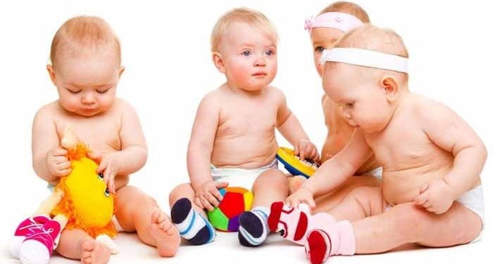 Ученые установили связь между датой рождения ребенка и ходьбой