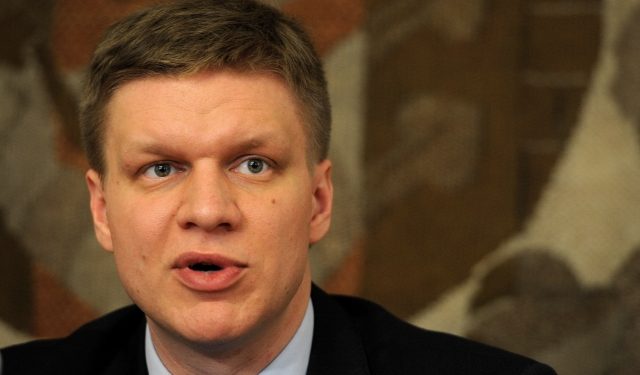Прага прекращает сотрудничество с Москвой и Санкт-Петербургом