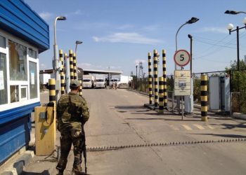 МЧС России готовит третью партию «гуманитарки» для Украины