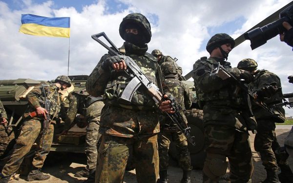 В бою под Донецким аэропортом погибло 3 украинских военных