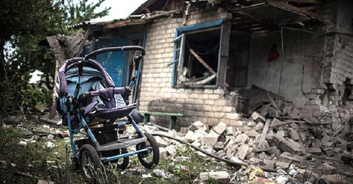 На окраинах Донецка стреляют из тяжелых орудий – очевидцы