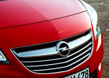 Opel и Vauxhall создадут бюджетную модель