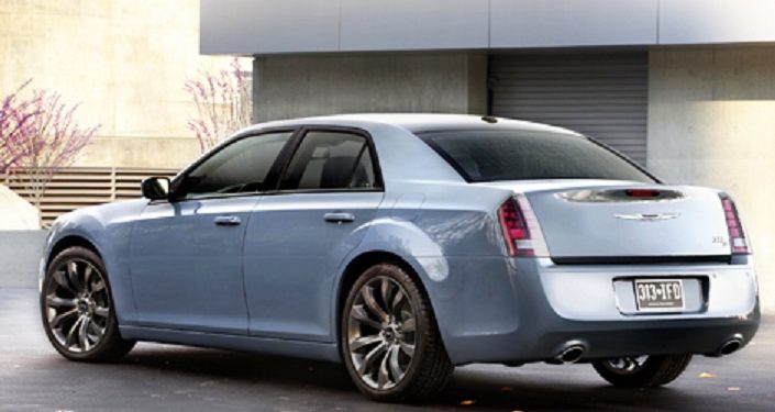 Chrysler обновила седана 300C - 300S