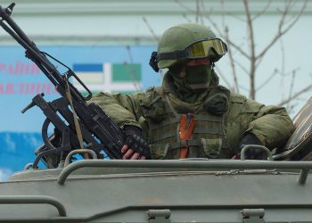 Россия перебрасывает свои войска на север Крыма