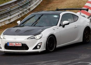 Toyota хочет создать более спортивную версию GT86